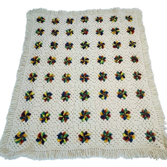 Vintage Crochet 3D Tie Dye Flowers Afghan Granny Square Blanket Throw 46”x40” - Picture 4 of 7